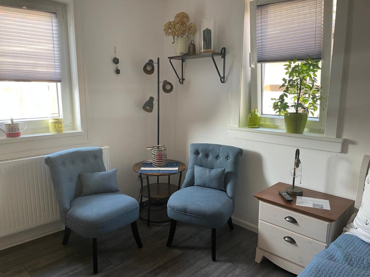Lausbuben & Zicken - Im Grunen Herzen Deutschlands Appartement *